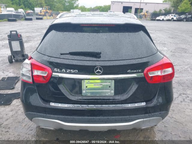 WDCTG4GBXLU027818 Mercedes-Benz Gla 250 4matic