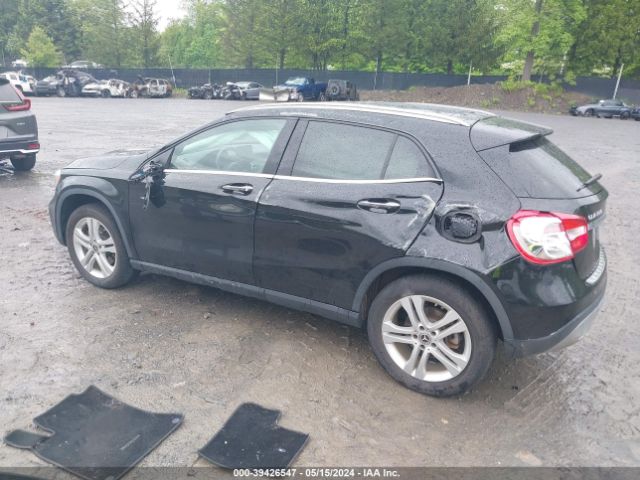 WDCTG4GBXLU027818 Mercedes-Benz Gla 250 4matic
