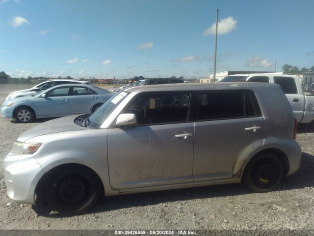 JTLZE4FE0FJ069944 Scion XB