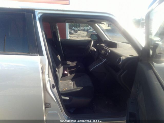 JTLZE4FE0FJ069944 Scion XB