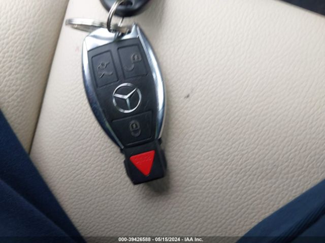 WDCTG4GB3JJ443403 Mercedes-Benz Gla 250 4matic