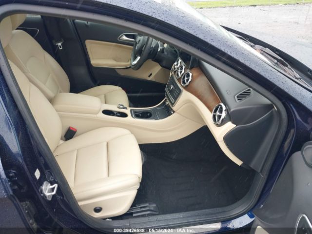 WDCTG4GB3JJ443403 Mercedes-Benz Gla 250 4matic