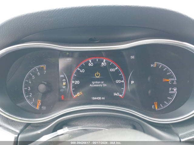 1C4RJFAG6FC208426 Jeep Grand Cherokee Altitude