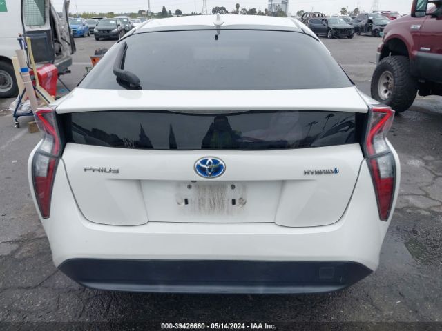 JTDKBRFU4H3032137 Toyota Prius Two