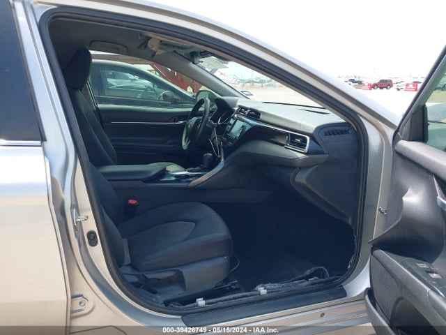 Toyota CAMRY LE 2020 4T1C11AK4LU355794 Image 5