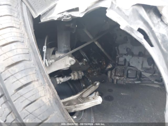 JN8AT3AA8MW017978 Nissan Rogue S Fwd