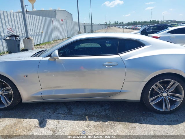 Chevrolet Camaro 1lt 2018 1G1FB1RS7J0125862 Image 15