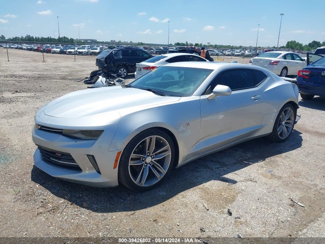Chevrolet Camaro 1lt 2018 1G1FB1RS7J0125862 Image 2