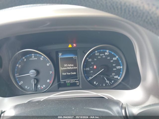2018 TOYOTA RAV4 JTMZFREV7JJ194794 Photo 6