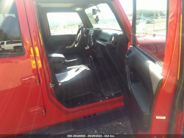 1C4BJWEG9JL936245 Jeep Wrangler Jk Unlimited Sahara 4x4