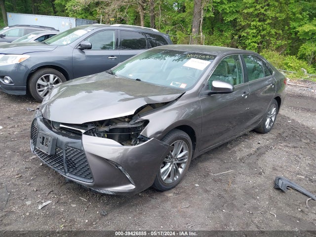 Toyota CAMRY SE 2017 4T1BF1FK6HU424675 Image 2