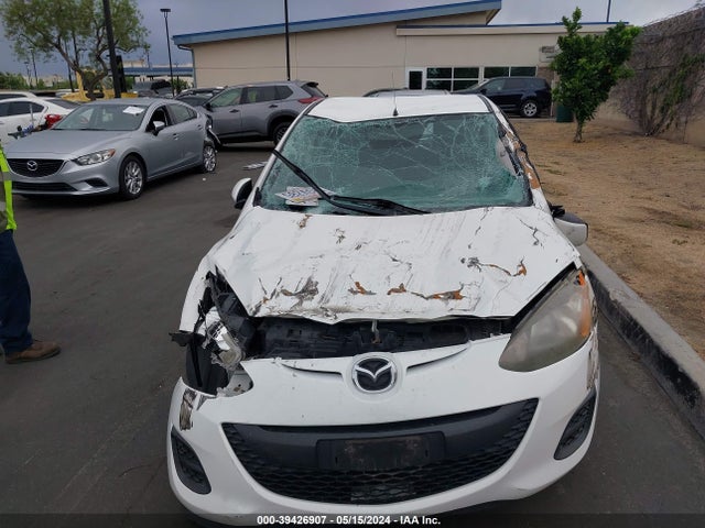 Mazda Mazda2 Sport 2014 JM1DE1KZ6E0178801 Image 6