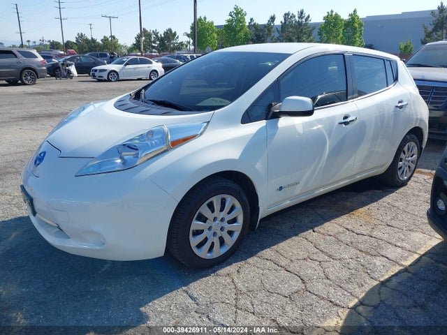 Nissan LEAF S 2017 1N4BZ0CP3HC306696 Image 2