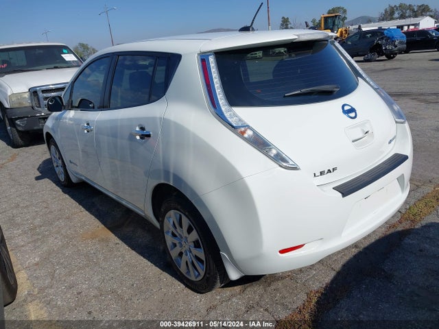Nissan LEAF S 2017 1N4BZ0CP3HC306696 Image 3