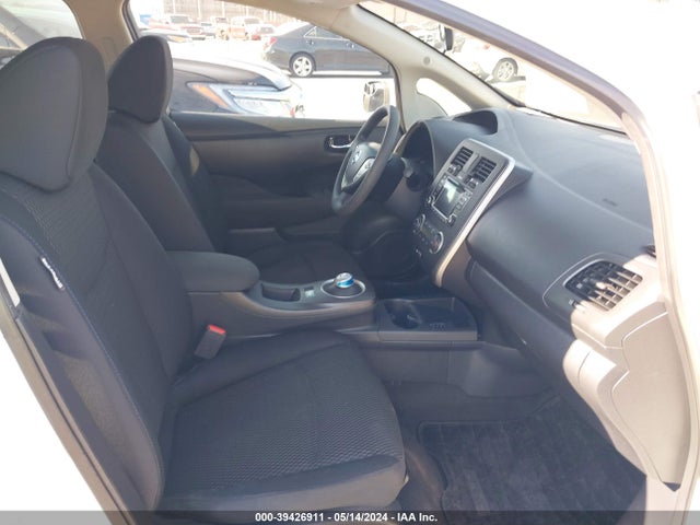 Nissan LEAF S 2017 1N4BZ0CP3HC306696 Image 5