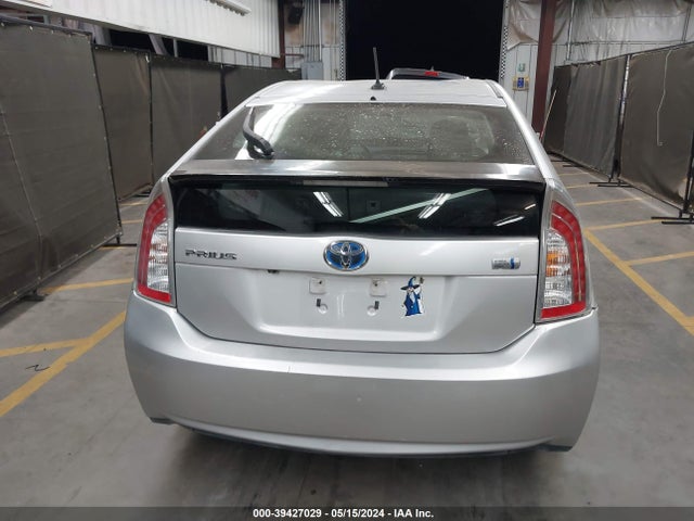 Toyota Prius Three 2014 JTDKN3DU5E1779275 Image 16