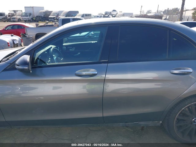 55SWF6EB1KU297580 Mercedes-Benz Amg C 43 4matic