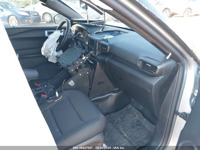Ford Police Interceptor Utility 2020 1FM5K8AC5LGB86326 Image 5
