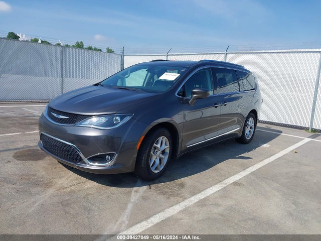 2C4RC1EG1JR293036 Chrysler Pacifica Touring L Plus