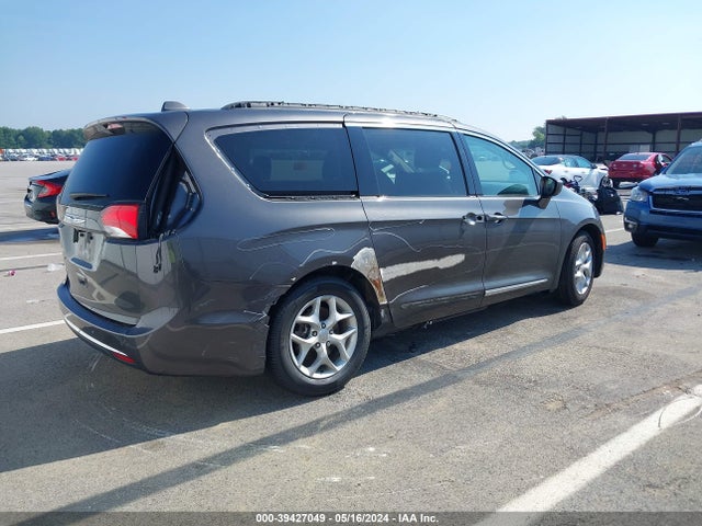 2C4RC1EG1JR293036 Chrysler Pacifica Touring L Plus