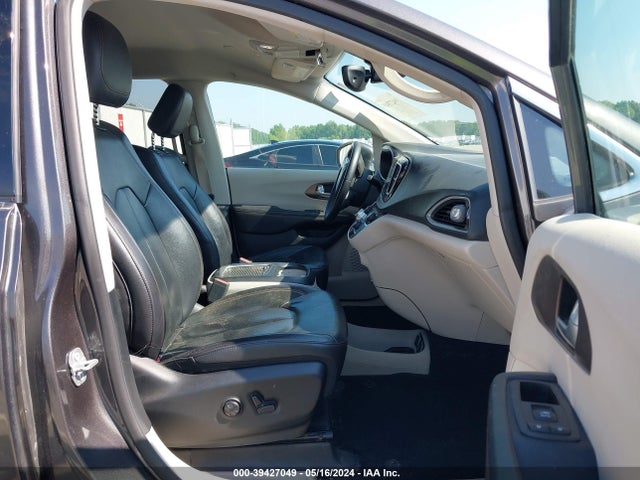 2C4RC1EG1JR293036 Chrysler Pacifica Touring L Plus