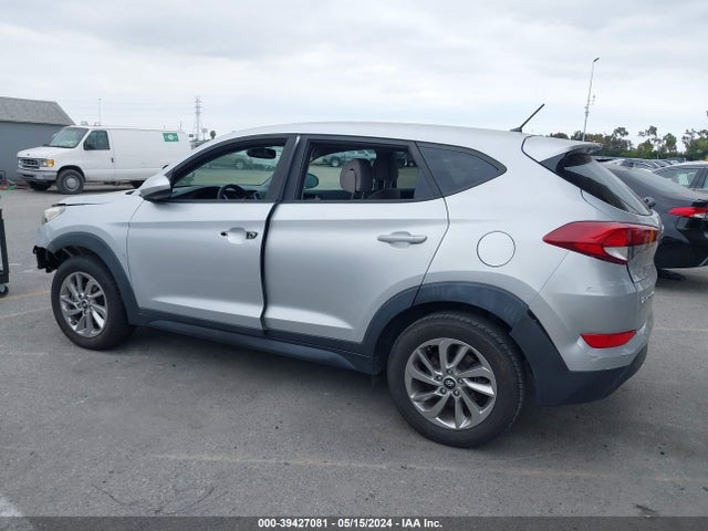 Hyundai TUCSON SE 2018 KM8J23A49JU664742 Image 13
