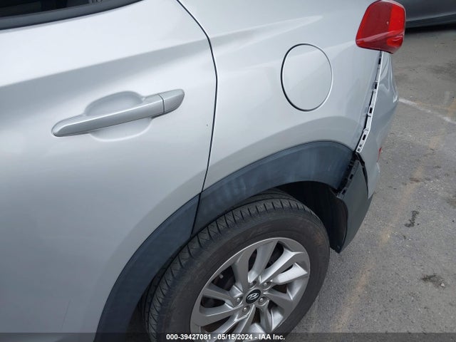 Hyundai TUCSON SE 2018 KM8J23A49JU664742 Image 6