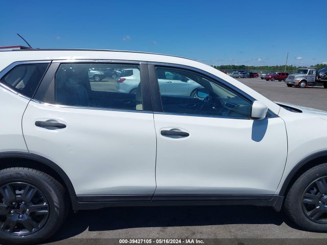 Nissan ROGUE S 2016 KNMAT2MT4GP602378 Image 13