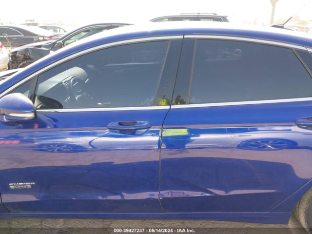 3FA6P0PU1GR229298 Ford Fusion Energi Se Luxury