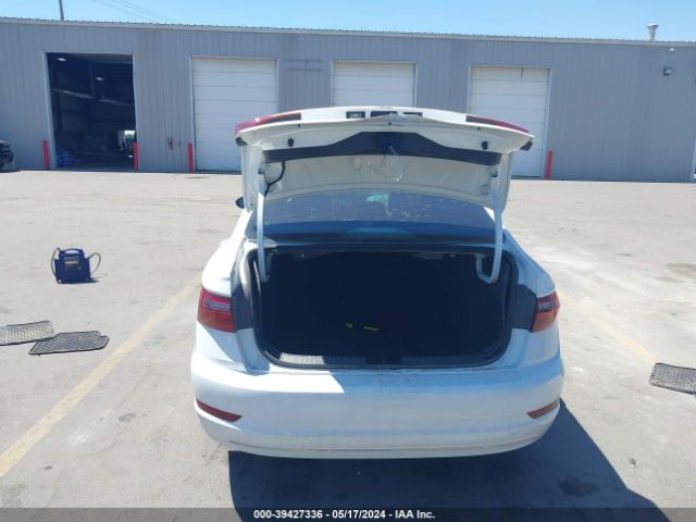 3VWN57BU1MM052396 Volkswagen Jetta 1.4t R-line/1.4t S