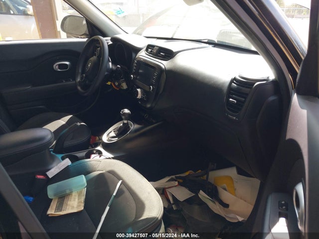 KIA SOUL + 2018 KNDJP3A57J7595112 Image 5