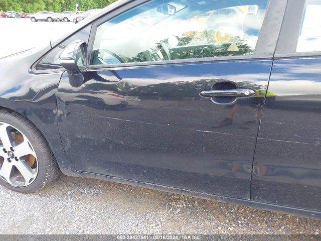 KIA Rio Sx 2016 KNADN5A34G6647062 Image 15