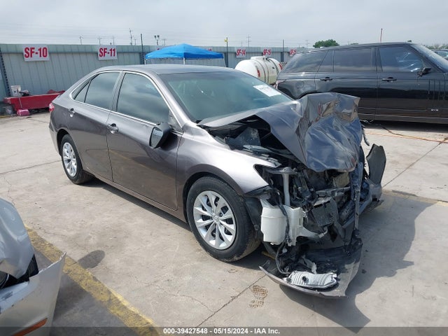 Toyota CAMRY LE 2015 4T4BF1FK6FR484362 main image