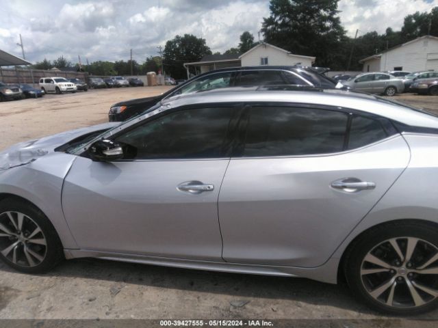 1N4AA6AP8HC442301 Nissan Maxima 3.5 Sl
