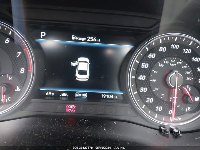 Genesis G70 2.0t Awd 2021 KMTG44LA8MU070411 Image 15
