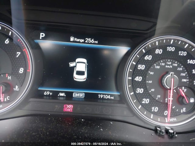 Genesis G70 2.0t Awd 2021 KMTG44LA8MU070411 Image 7