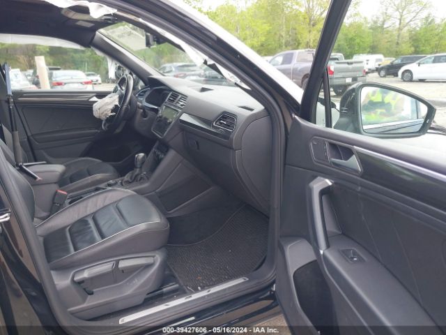 3VV4B7AX2LM091632 Volkswagen Tiguan 2.0t Sel Premium R-line