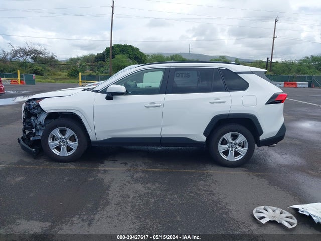 Toyota Rav4 Xle 2021 JTMW1RFV5MD075189 Image 15