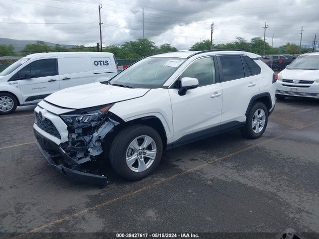 Toyota Rav4 Xle 2021 JTMW1RFV5MD075189 Image 2