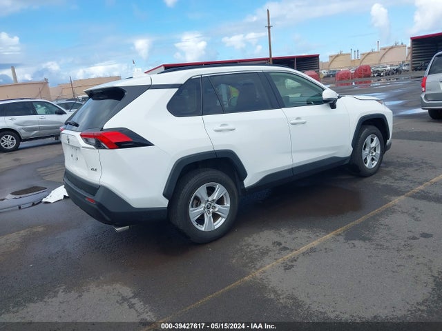 Toyota Rav4 Xle 2021 JTMW1RFV5MD075189 Image 4