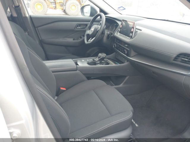5N1BT3AAXRC678884 Nissan Rogue S Fwd