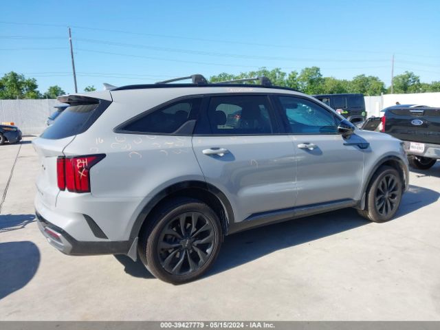 5XYRKDLF1NG131402 KIA SORENTO SX