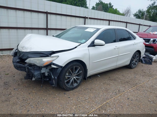 Toyota CAMRY XSE 2015 4T1BF1FK3FU480005 Image 2