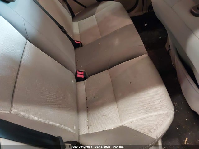 Ford FOCUS SE 2014 1FADP3K24EL387256 Image 8