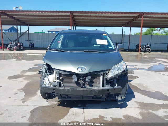Toyota Sienna Xle 7 Passenger 2014 5TDDK3DC8ES092481 Image 13