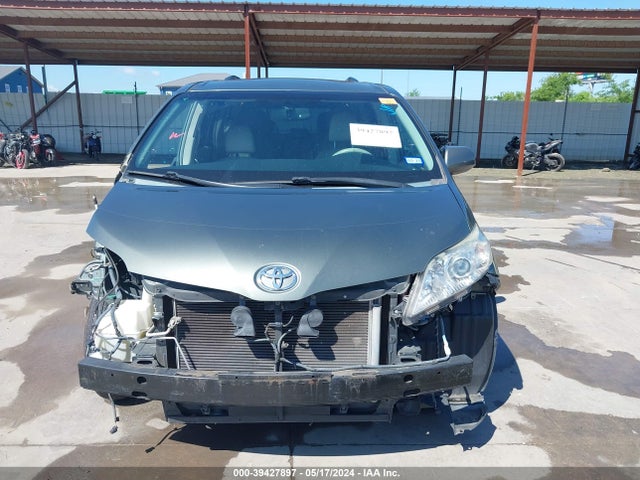 Toyota Sienna Xle 7 Passenger 2014 5TDDK3DC8ES092481 Image 6