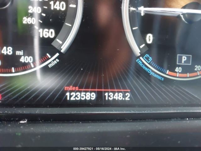 WBA5A5C5XFD520180 BMW 528I
