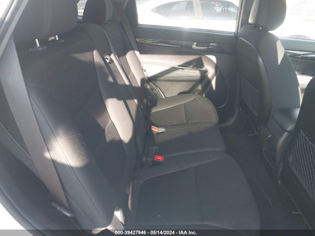 KIA SORENTO LX 2014 5XYKTCA69EG530635 Image 8