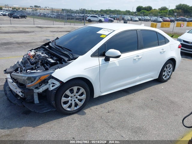 Toyota COROLLA LE 2021 5YFEPMAE4MP151521 Image 2