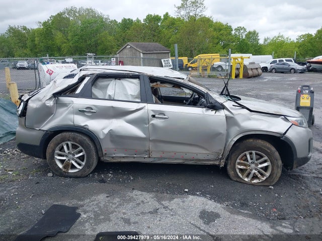 KIA SORENTO LX 2015 5XYKTCA62FG549741 Image 13